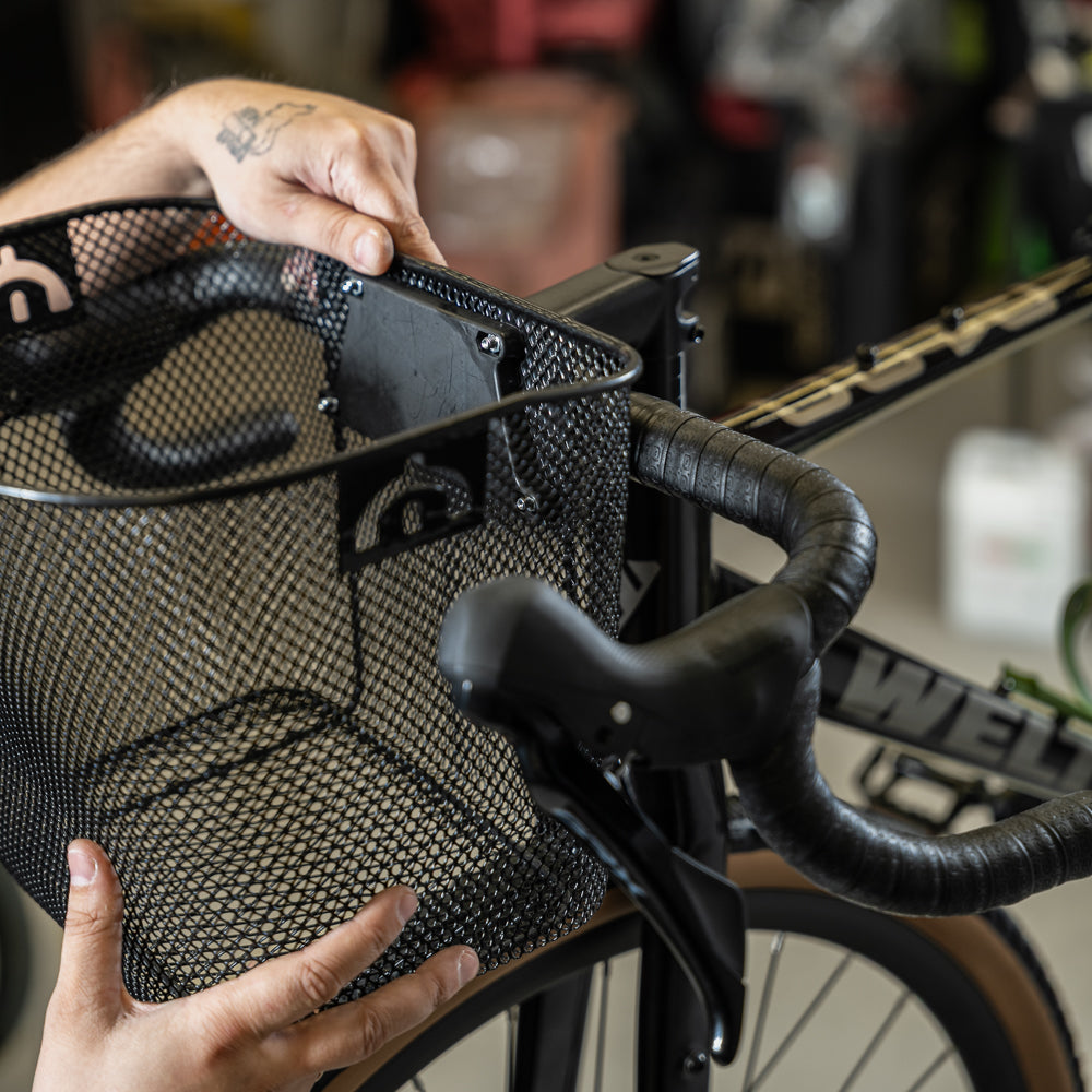 Direction & Accessoires: Pose panier