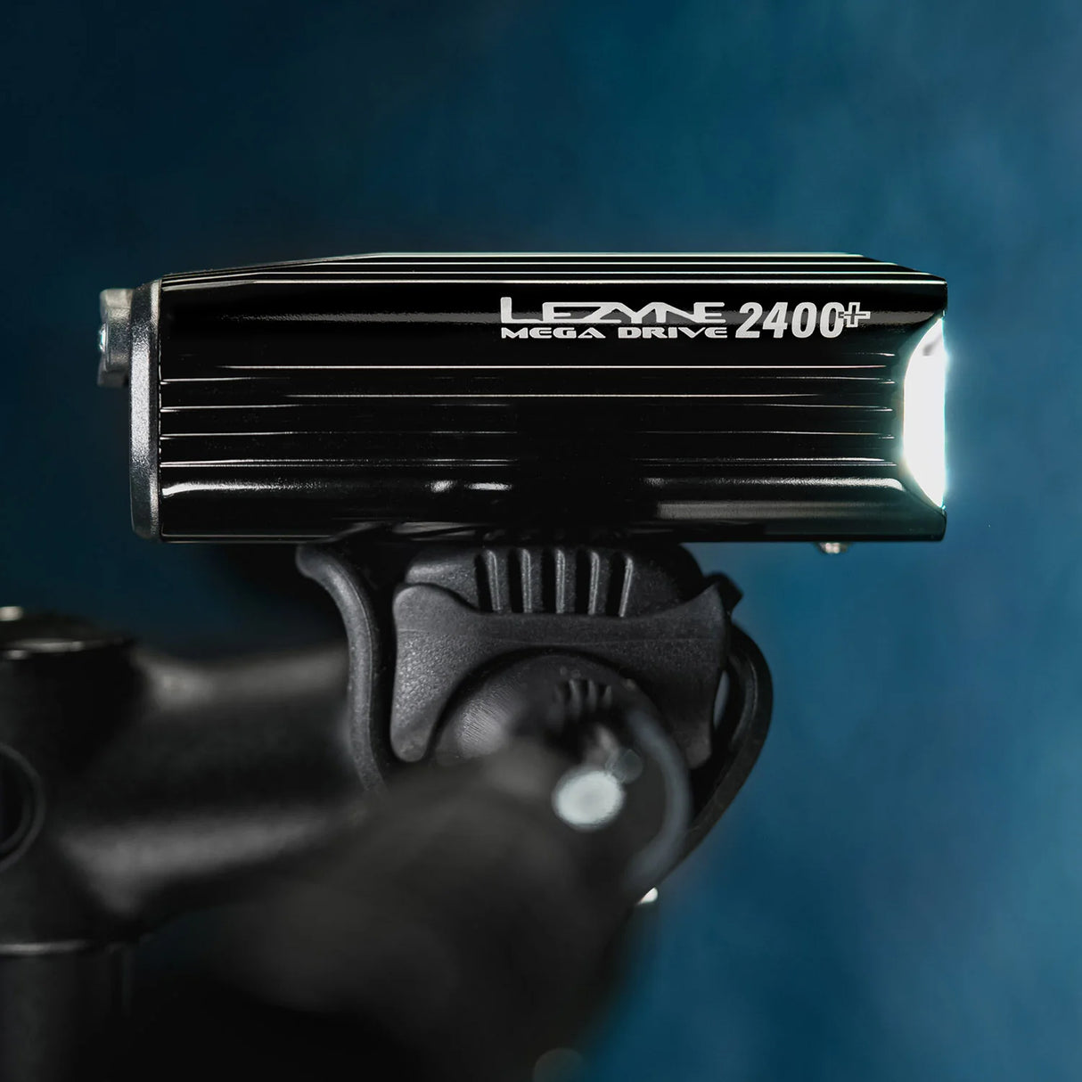 Lezyne MEGA DRIVE 2400+ Front Light