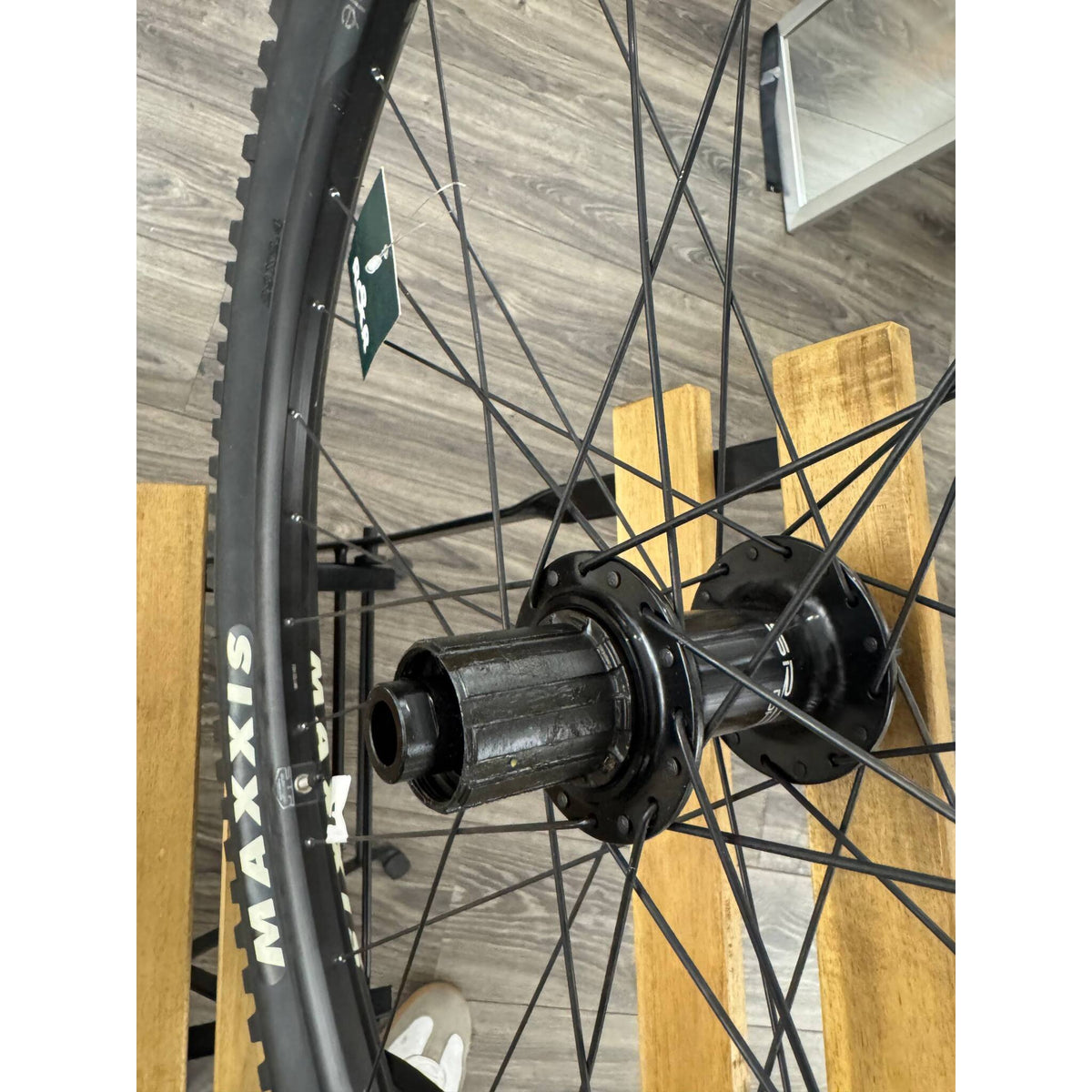 Roue arrière occasion SUNRIGLÉ + Maxxis 29