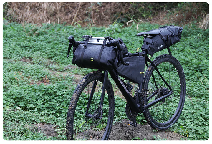Apidura Expedition 12 Liter Handlebar Bag (2 pieces) with 5 spacers