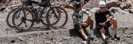 Bikepacking : combien de bidons faut-il emporter ?