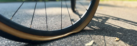 Crevaison à vélo à Paris : solutions express