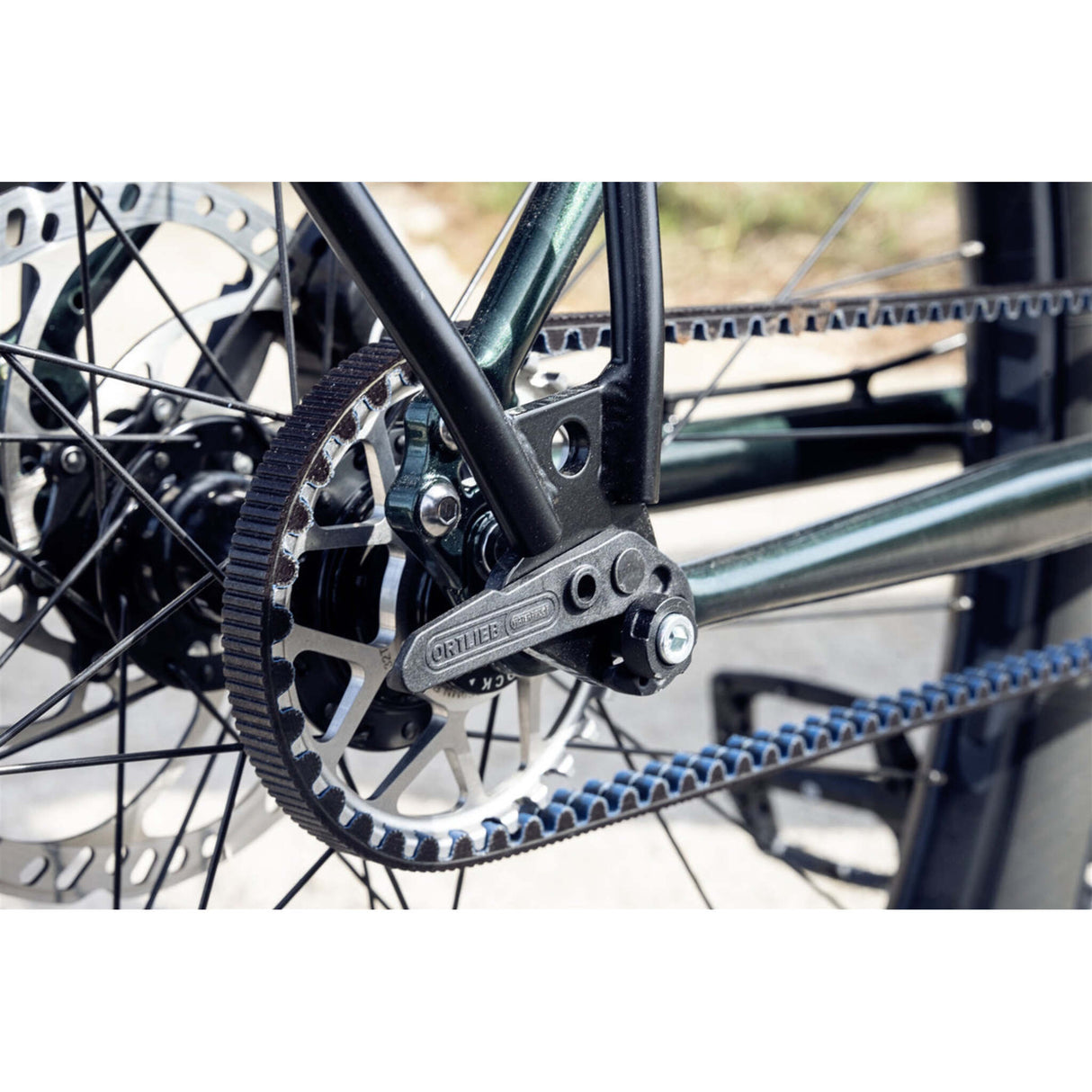 Adaptateur pour axe Ortieb Thru Axle M6-Connector
