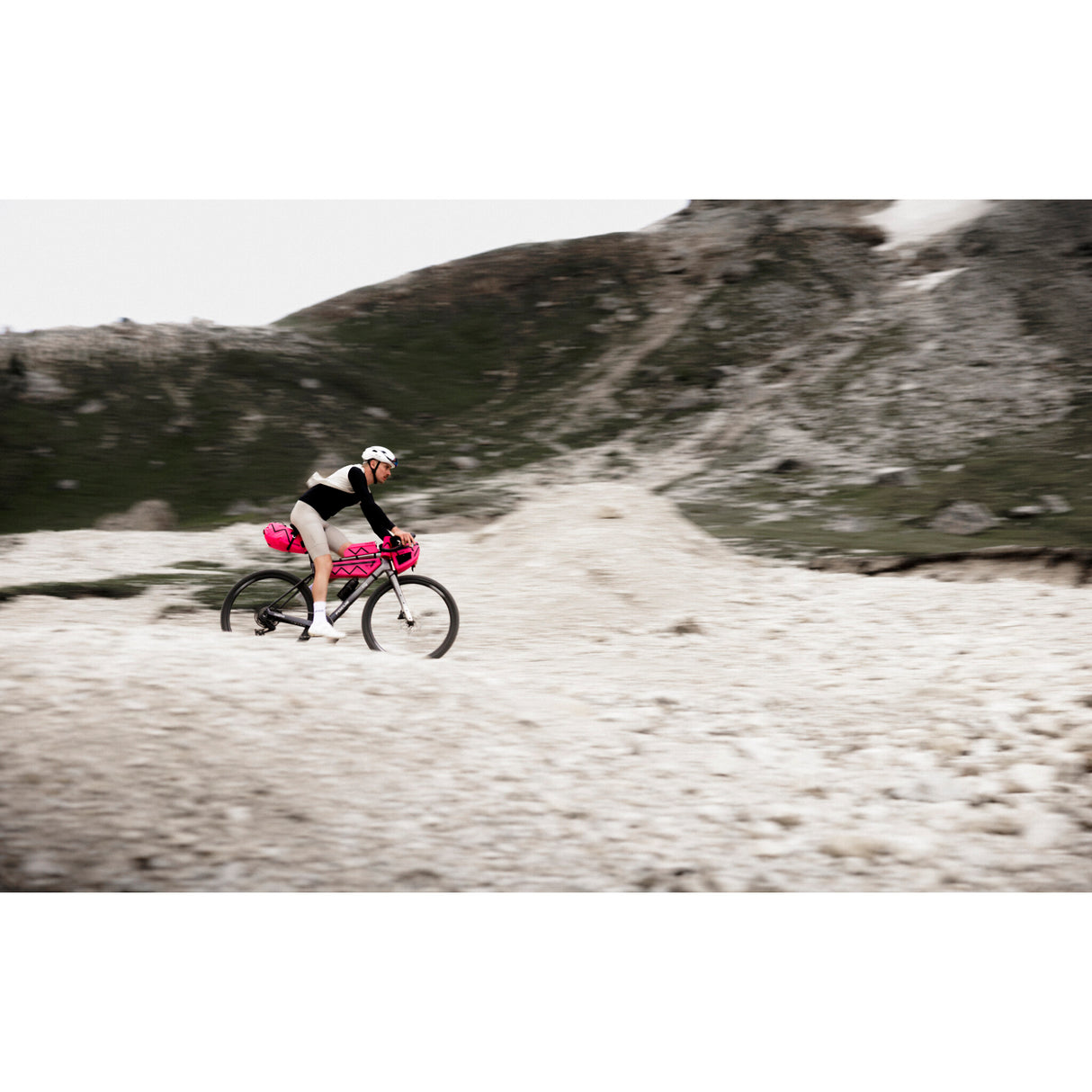 Sacoche de selle Cyclite SADDLE BAG SMALL / 02 Pink Rush